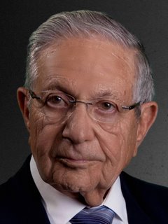 Sidney A. Bernsen Honored by ASME for His Contributions to Codes and Standards